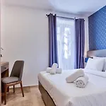 Luxury 4-bedroom Duplex With Stunning Sea Views Private Terrace And Jacuzzi Appartement