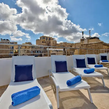 Luxury 4-bedroom Duplex With Stunning Sea Views Private Terrace And Jacuzzi Apartment