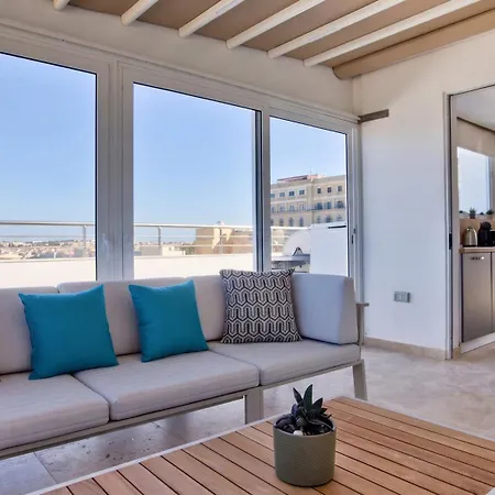 Luxury 4-bedroom Duplex With Stunning Sea Views Private Terrace And Jacuzzi Apartment *