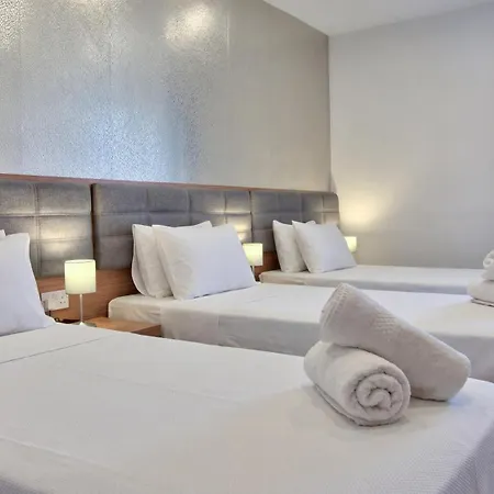 Apartment Luxury 4-bedroom Duplex With Stunning Sea Views Private Terrace And Jacuzzi