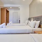 Lägenhet Luxury 4-bedroom Duplex With Stunning Sea Views Private Terrace And Jacuzzi Valletta