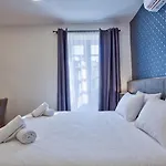 Luxury 4-bedroom Duplex With Stunning Sea Views Private Terrace And Jacuzzi * Valletta