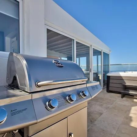 Luxury 4-bedroom Duplex With Stunning Sea Views Private Terrace And Jacuzzi