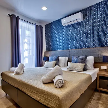 公寓 Luxury 4-bedroom Duplex With Stunning Sea Views Private Terrace And Jacuzzi 瓦莱塔