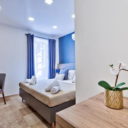 Luxury 4-bedroom Duplex With Stunning Sea Views Private Terrace And Jacuzzi 公寓 *