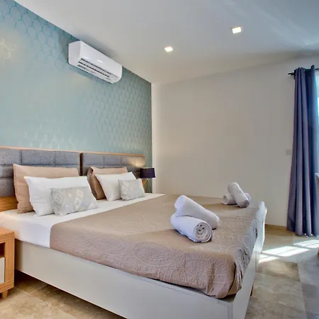 公寓 Luxury 4-bedroom Duplex With Stunning Sea Views Private Terrace And Jacuzzi *