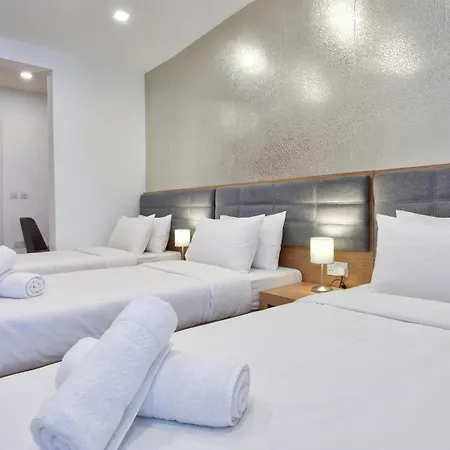 Apartman Luxury 4-bedroom Duplex With Stunning Sea Views Private Terrace And Jacuzzi