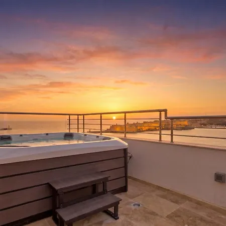 Luxury 4-bedroom Duplex With Stunning Sea Views Private Terrace And Jacuzzi