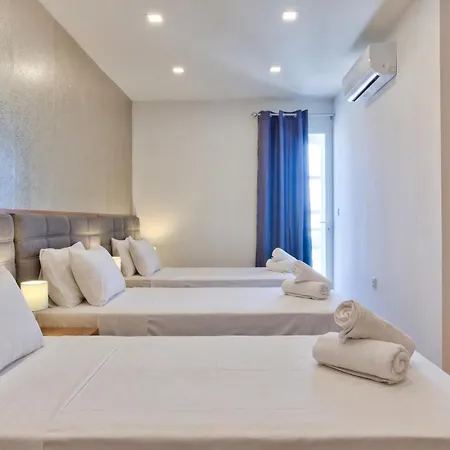 Apartament Luxury 4-bedroom Duplex With Stunning Sea Views Private Terrace And Jacuzzi *