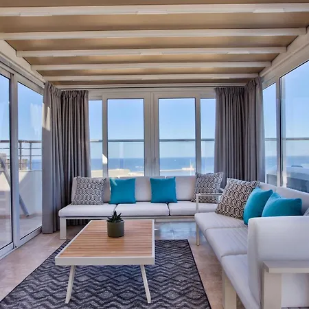 Apartament Luxury 4-bedroom Duplex With Stunning Sea Views Private Terrace And Jacuzzi Valletta