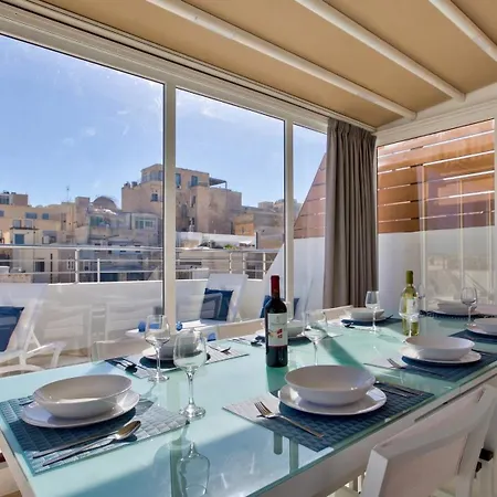 Luxury 4-bedroom Duplex With Stunning Sea Views Private Terrace And Jacuzzi * فاليتا